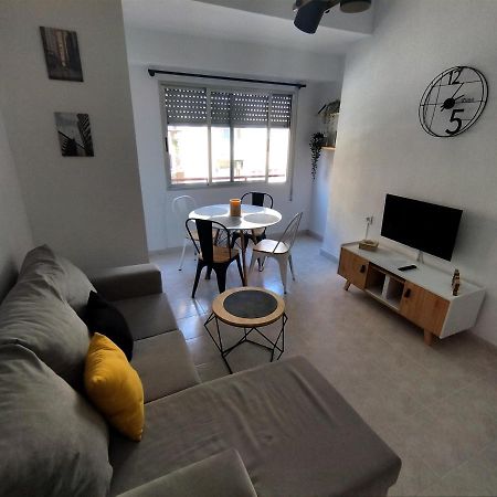 Guesthouse Shared With Host Alicante Buitenkant foto