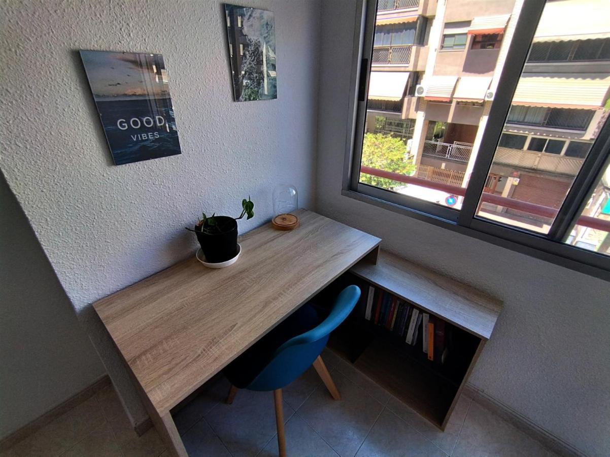 Guesthouse Shared With Host Alicante Buitenkant foto