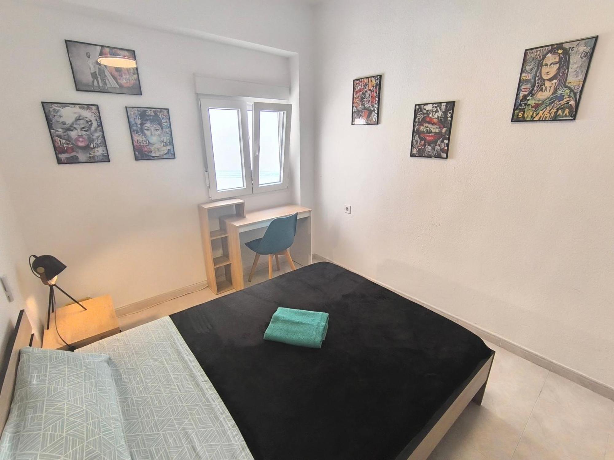 Guesthouse Shared With Host Alicante Buitenkant foto